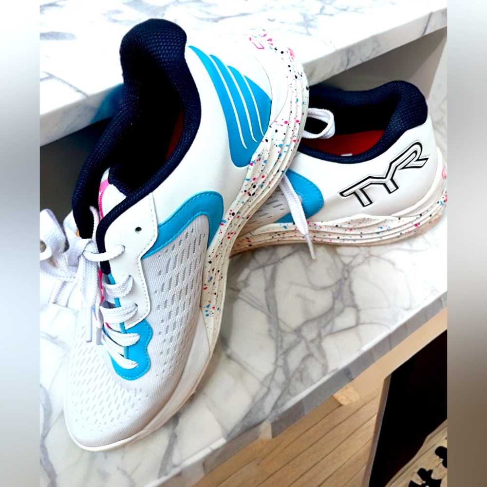 TYR CXT 1Trainers WZA Limited edition